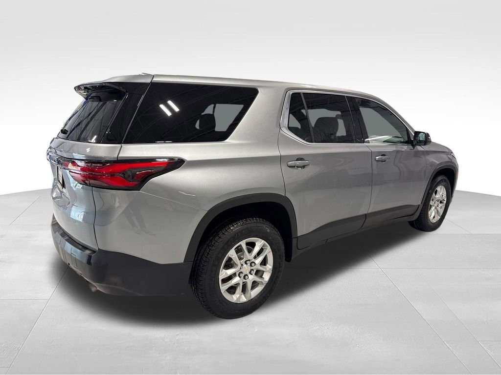 Used 2023 Chevrolet Traverse LS w/ LPO, Floor Liner Package AWD/4WD image 51