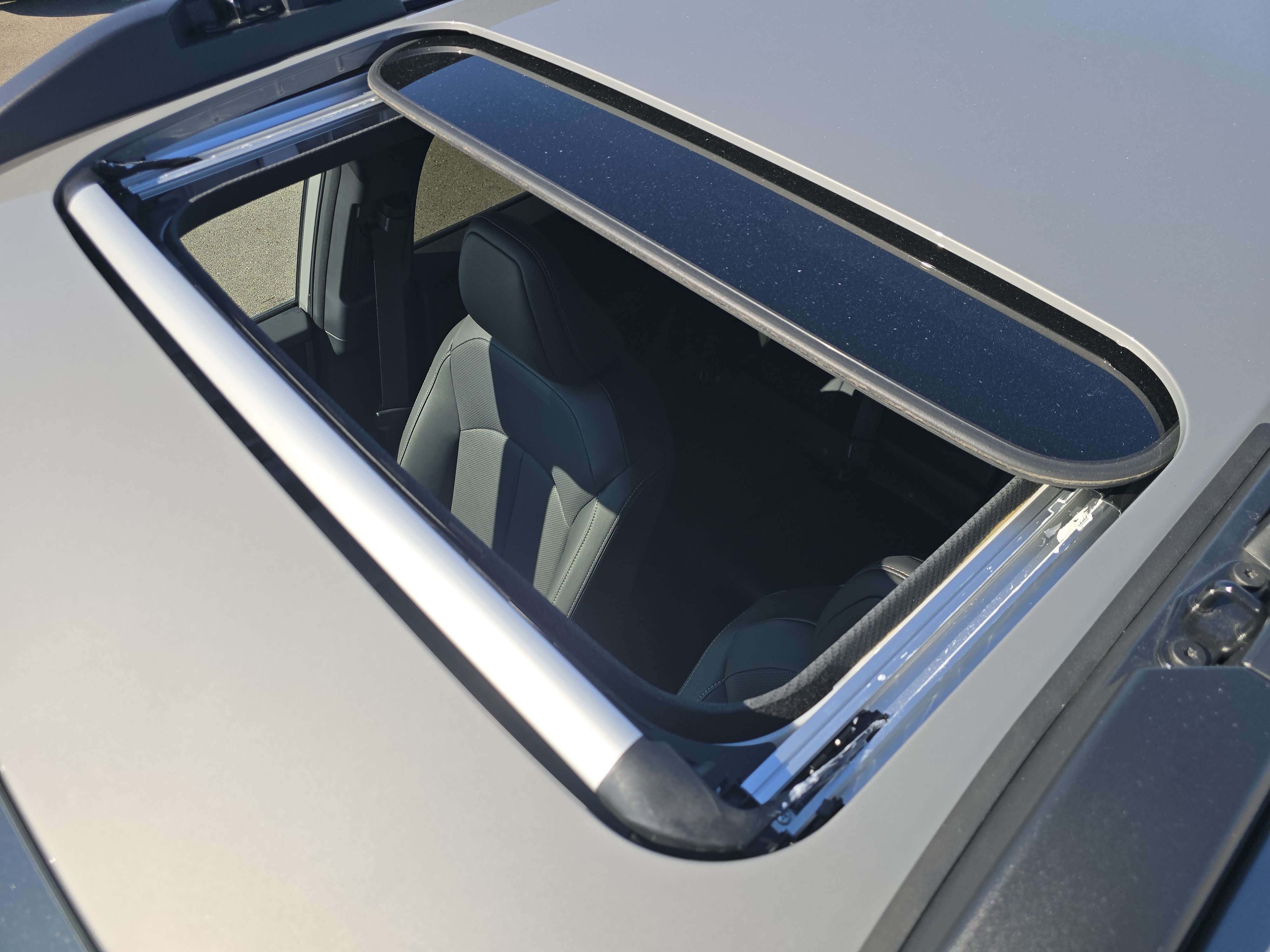 New 2026 Subaru Outback Limited AWD/4WD image 9