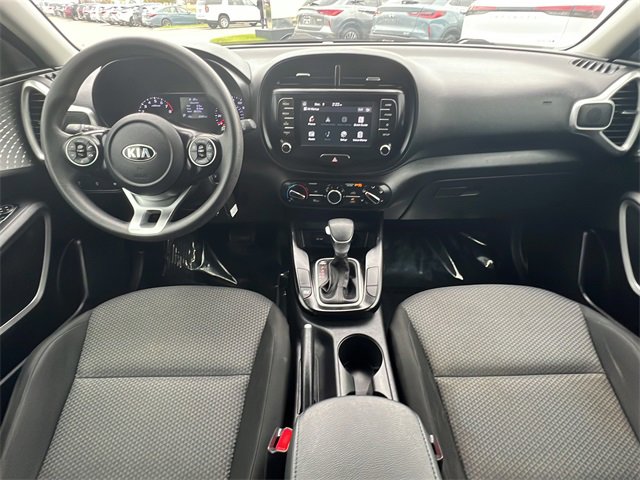 Used 2020 Kia Soul LX image 10