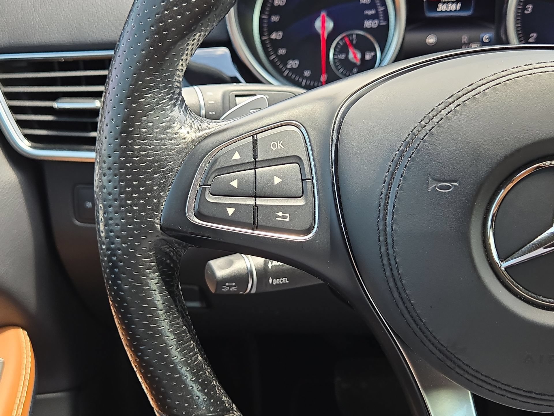 Certified 2019 Mercedes-Benz GLS 550 4MATIC image 21