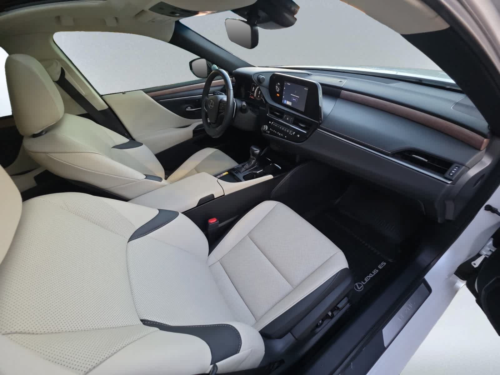 Used 2025 Lexus ES 350 w/ Premium Package FWD image 20