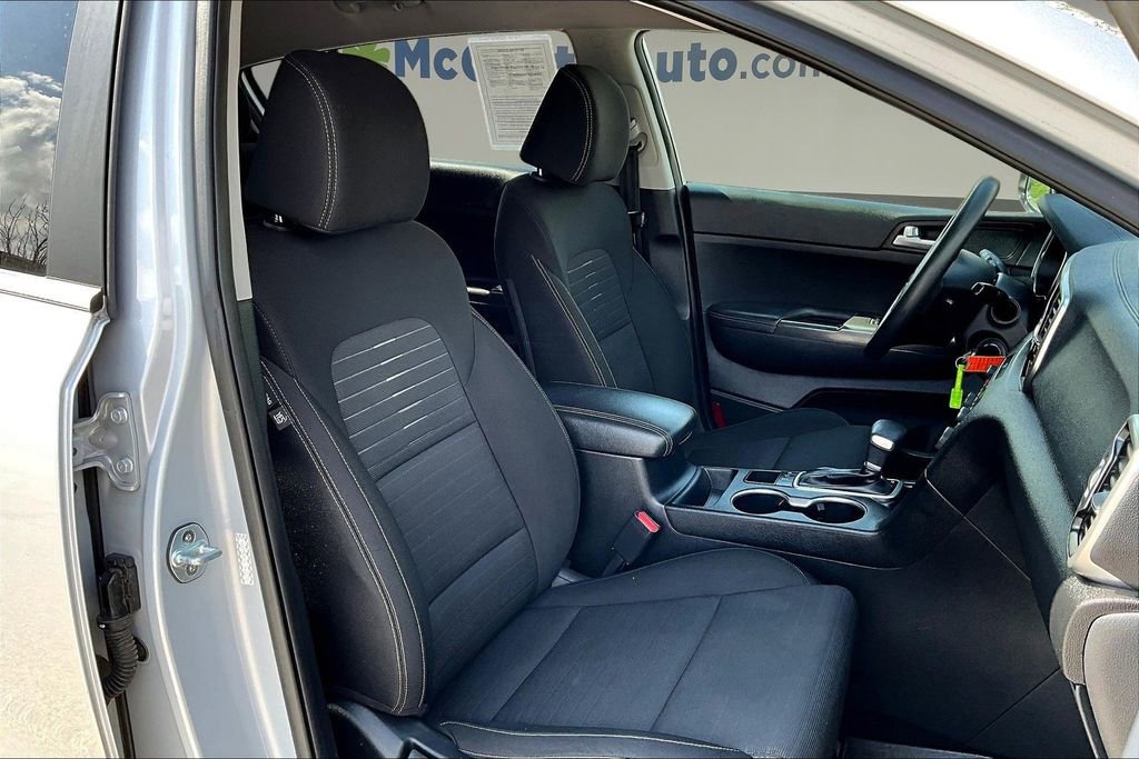 Used 2018 Kia Sportage LX w/ LX Technology Package AWD/4WD image 27