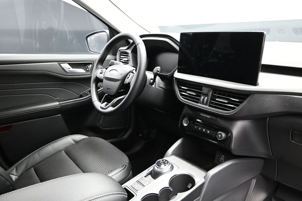 New 2026 Ford Escape SE FWD image 15
