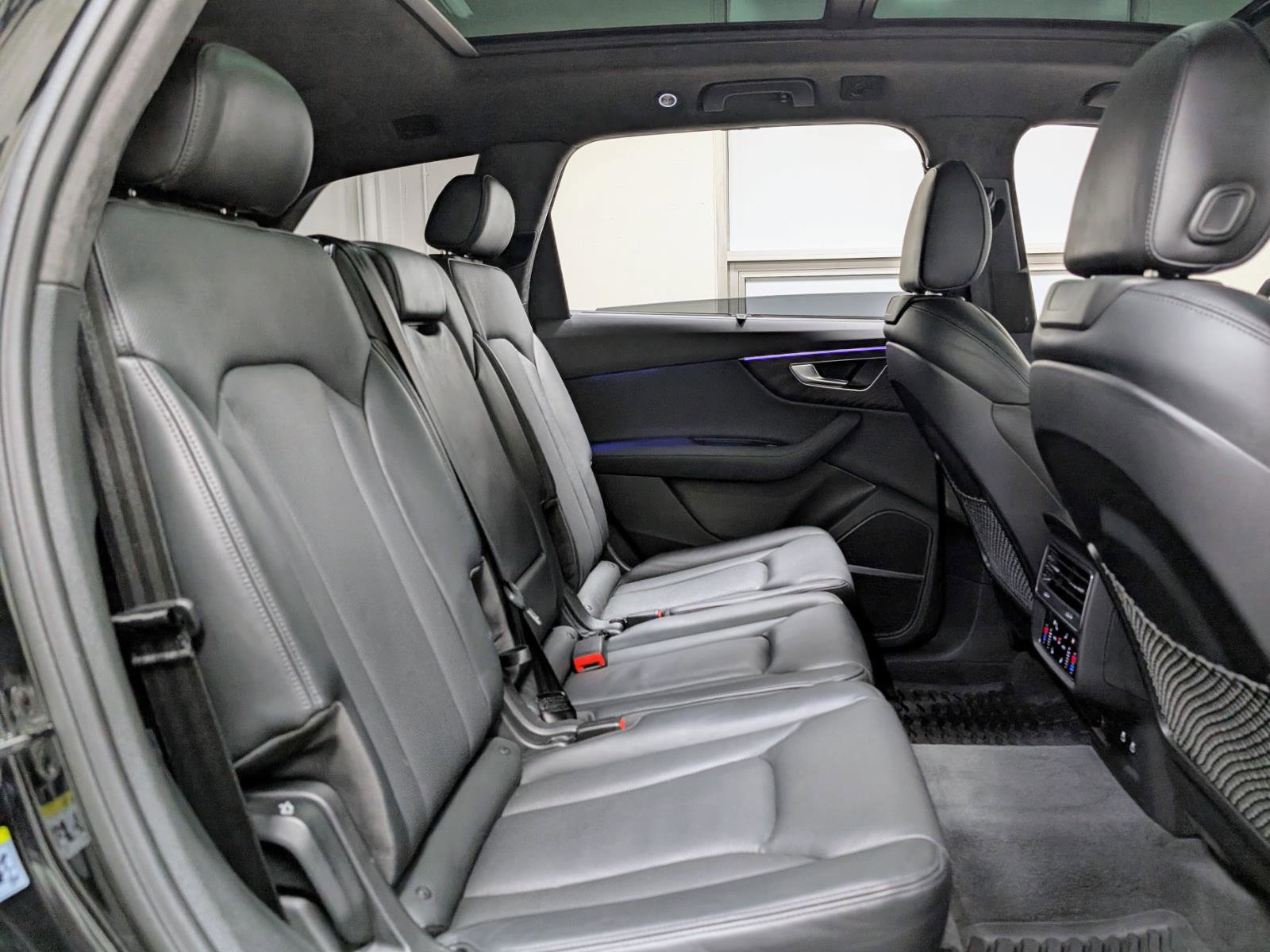 Used 2022 Audi Q7 3.0T Prestige image 26