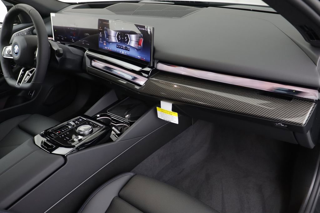 New 2026 BMW i5 eDrive40 w/ M Sport Package image 20