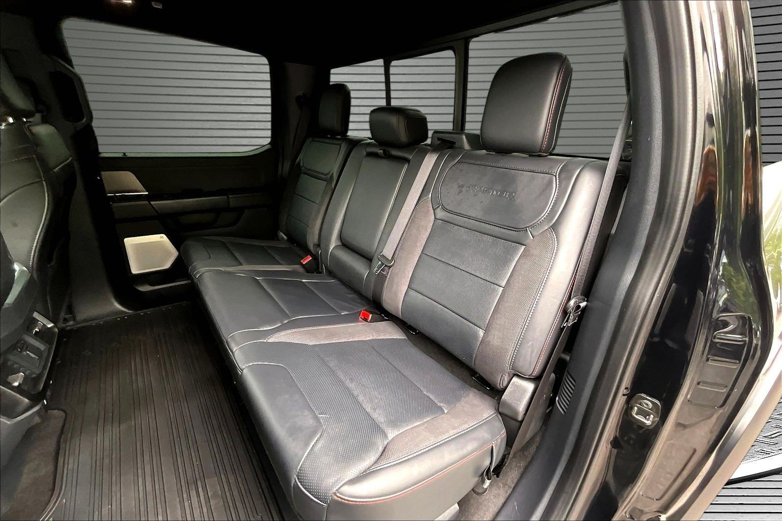 Used 2025 Ford F150 Raptor AWD/4WD image 15