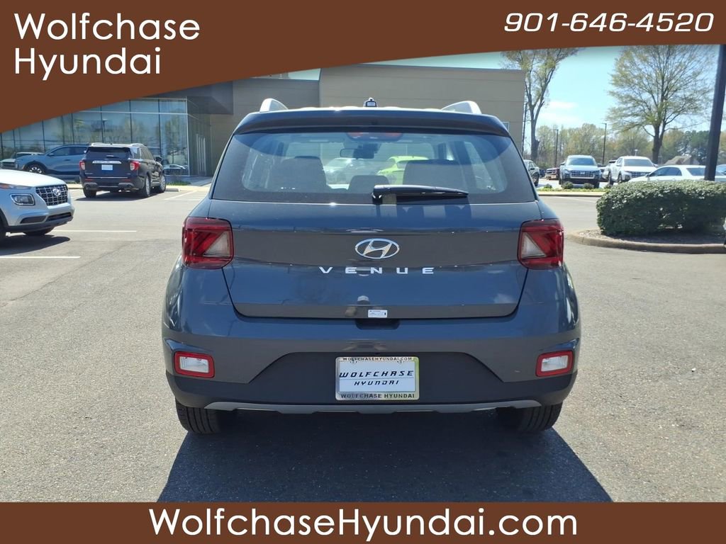 New 2026 Hyundai Venue SEL image 4