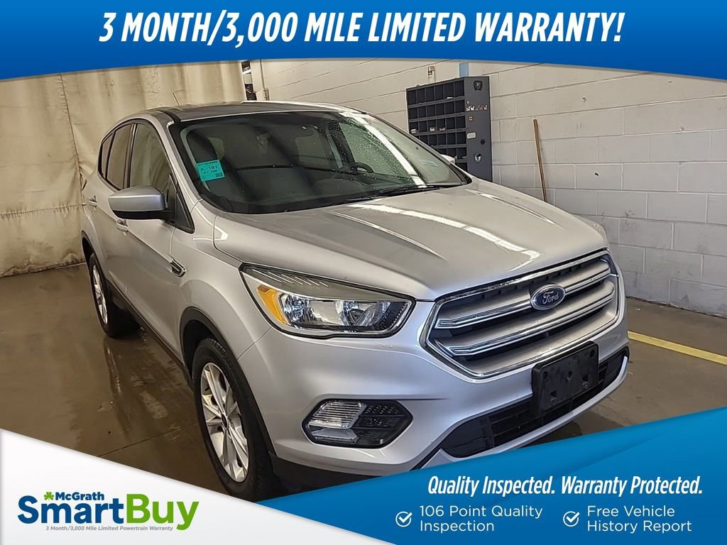 Used 2017 Ford Escape SE w/ SE Cold Weather Package image 1
