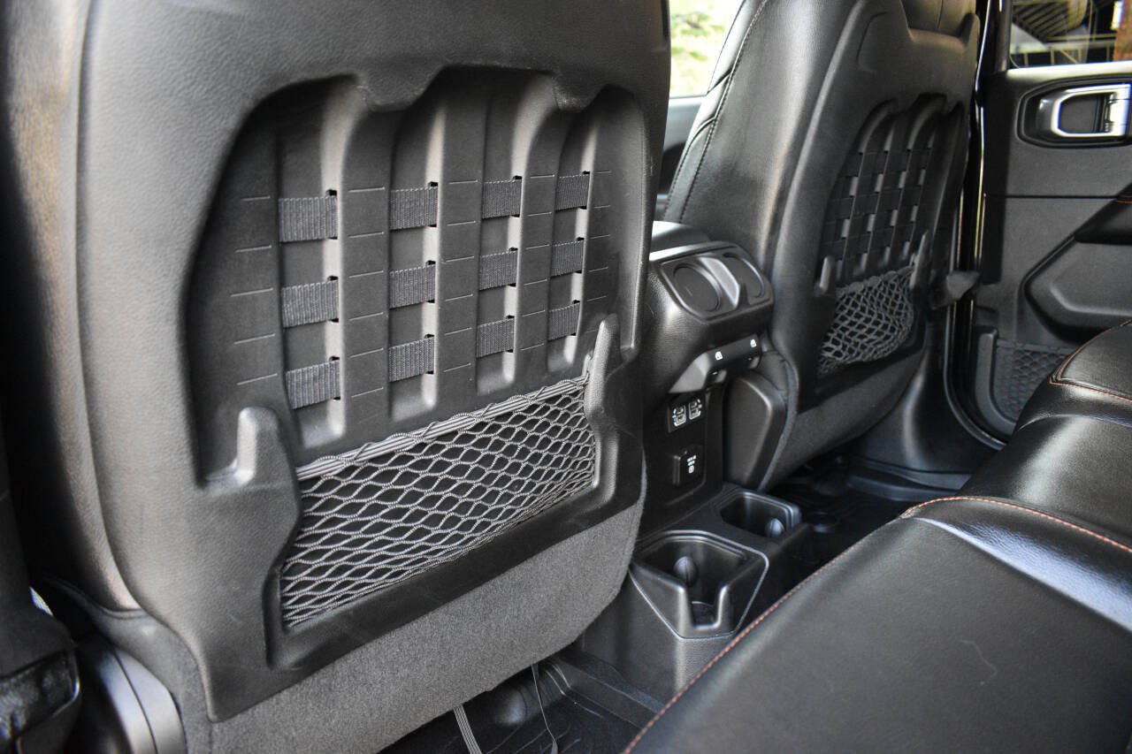 Used 2020 Jeep Gladiator Mojave AWD/4WD image 11