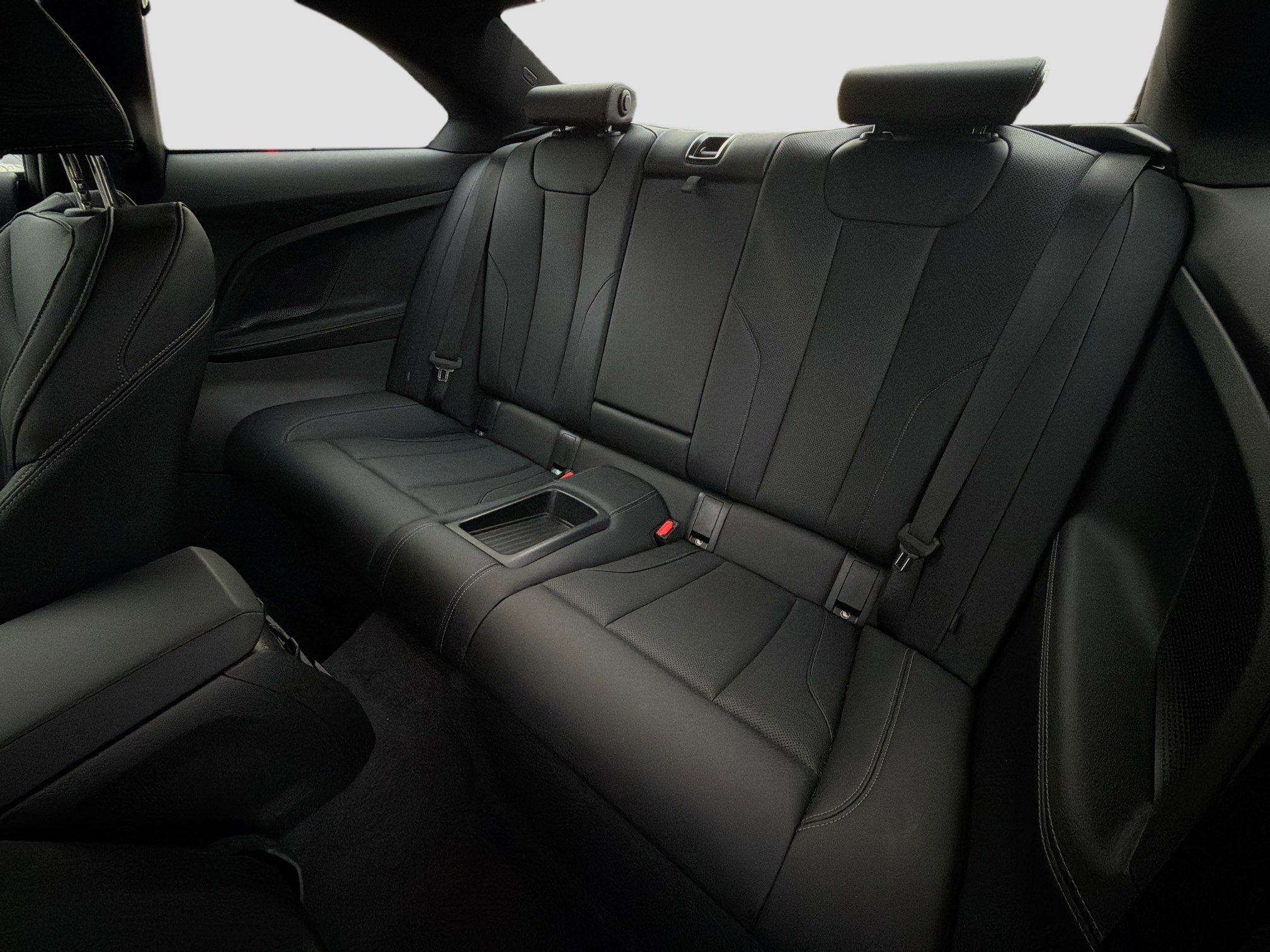 Used 2025 BMW 230i Coupe w/ M Sport Package image 19