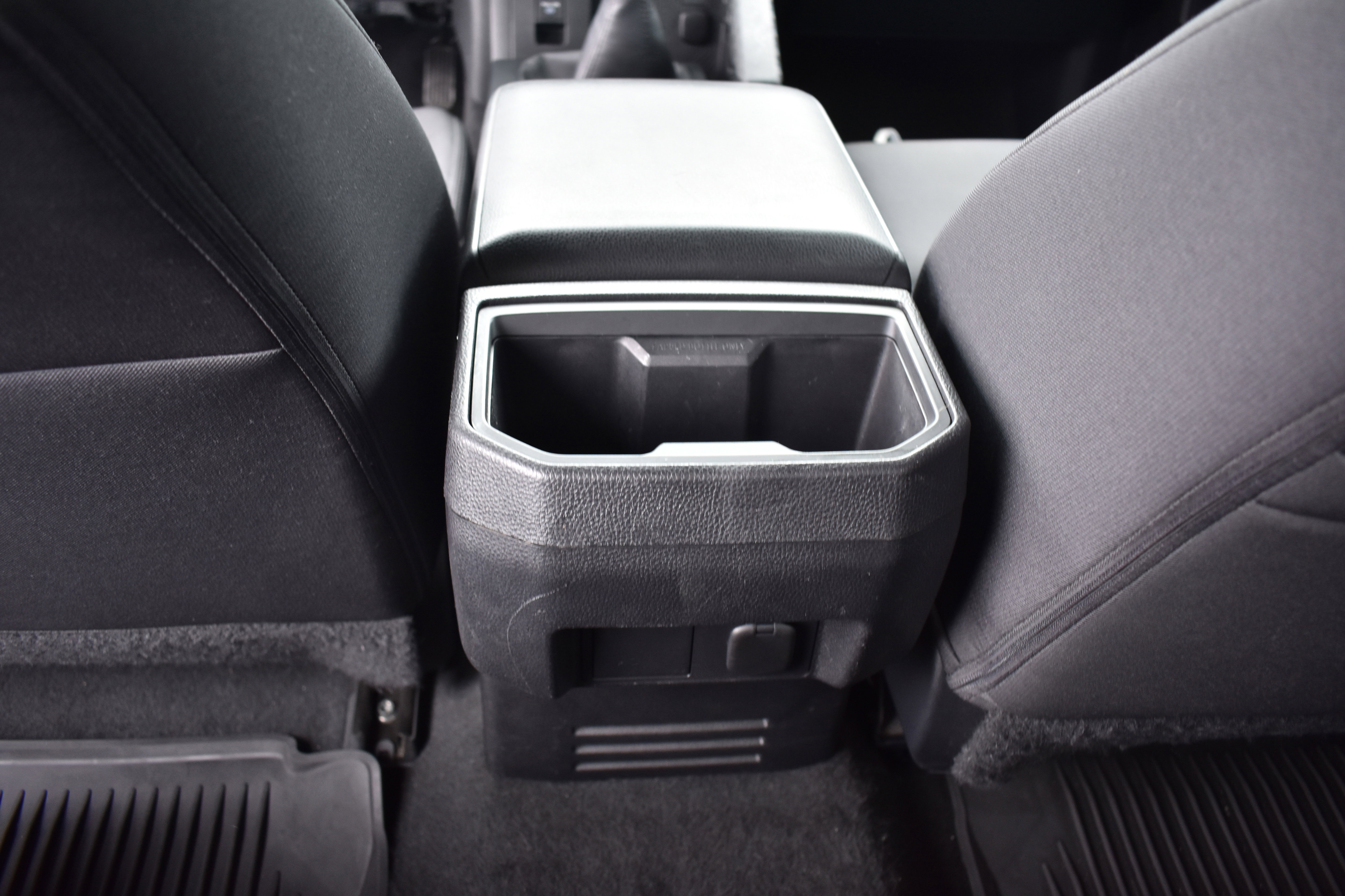 Used 2024 Toyota Tacoma SR image 27