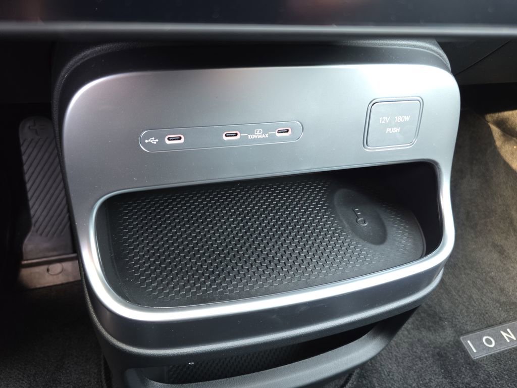 New 2026 Hyundai Ioniq 9 SE image 36