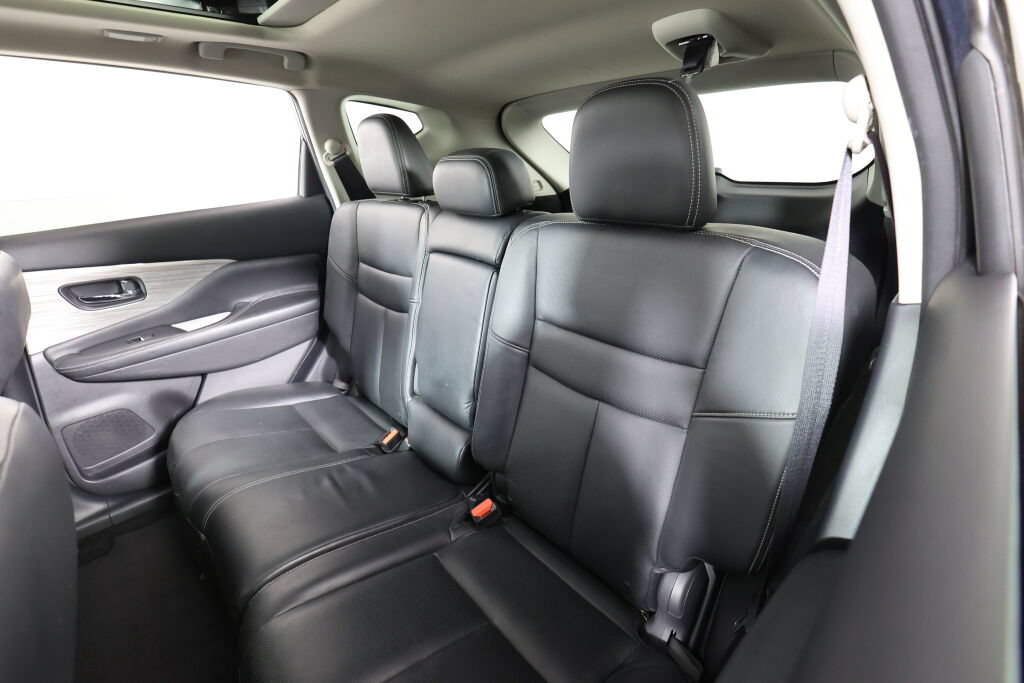 Used 2015 Nissan Murano SL w/ SL Technology Package AWD/4WD image 15