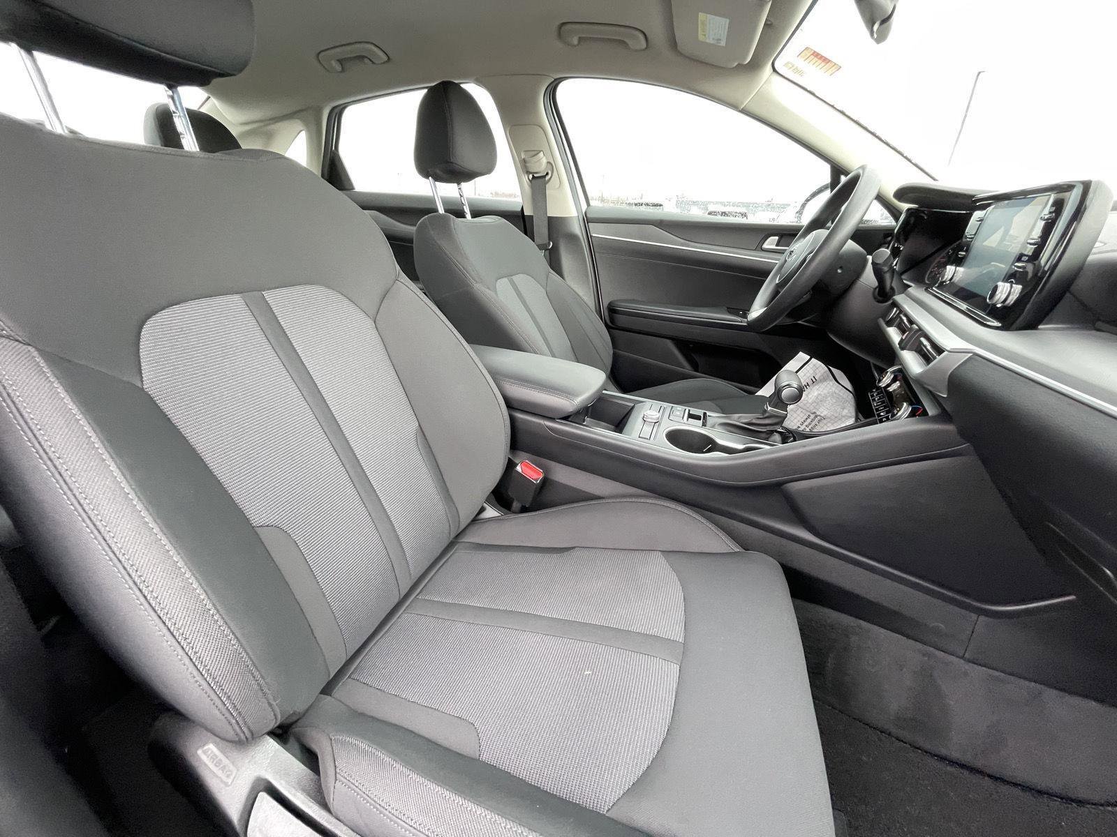Used 2022 Kia K5 LXS image 21