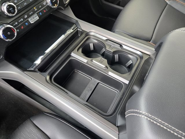 New 2026 Ford F250 Lariat w/ Black Appearance Package image 16