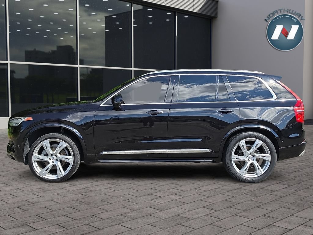 Used 2018 Volvo XC90 T6 Inscription w/ Convenience Package AWD/4WD image 2