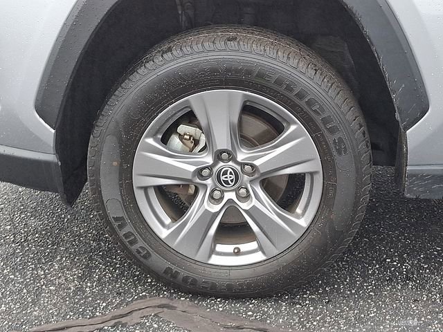 Used 2024 Toyota RAV4 XLE image 8