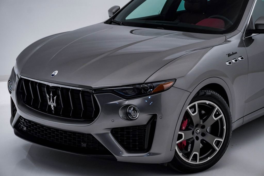 Certified 2022 Maserati Levante Modena image 4