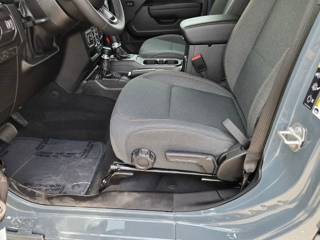 New 2026 Jeep Wrangler Unlimited Sport AWD/4WD image 18
