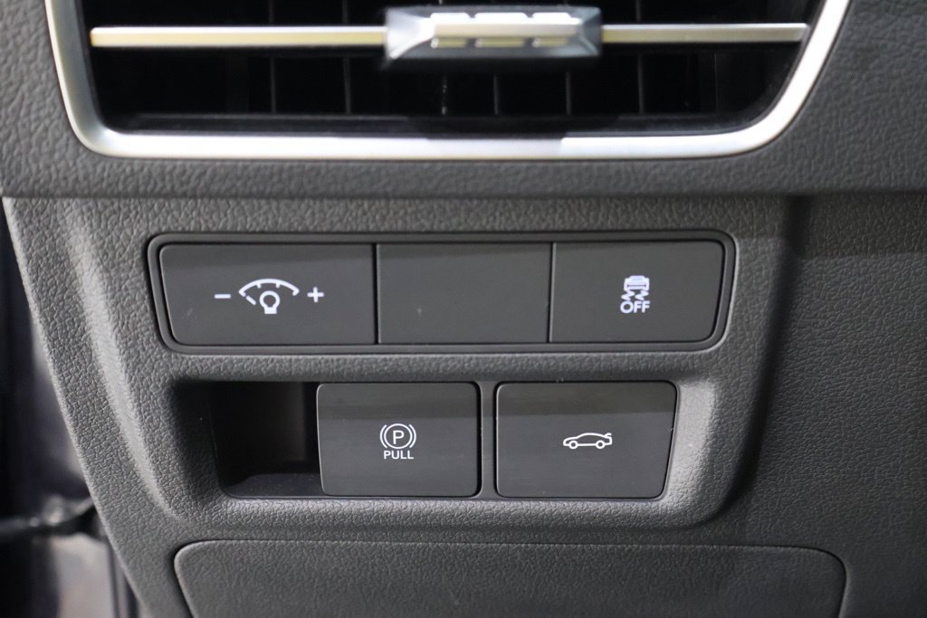 Used 2025 Hyundai Sonata SEL FWD image 19