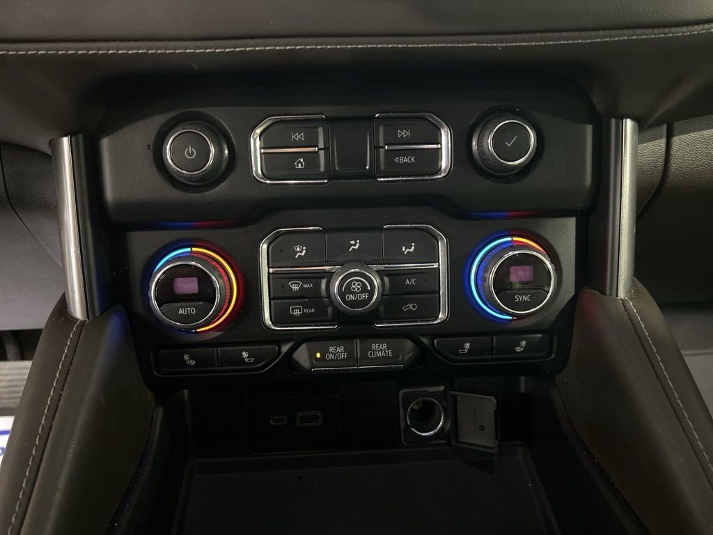 Used 2021 Chevrolet Tahoe LT w/ LT Signature Package image 25