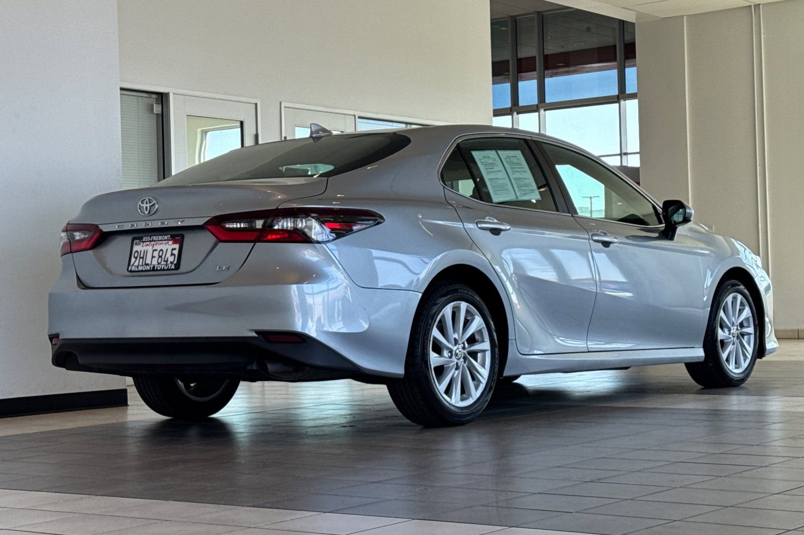 Certified 2023 Toyota Camry LE FWD image 4