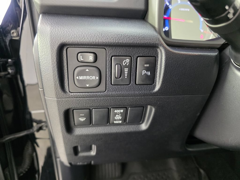 Used 2019 Toyota 4Runner Limited AWD/4WD image 25