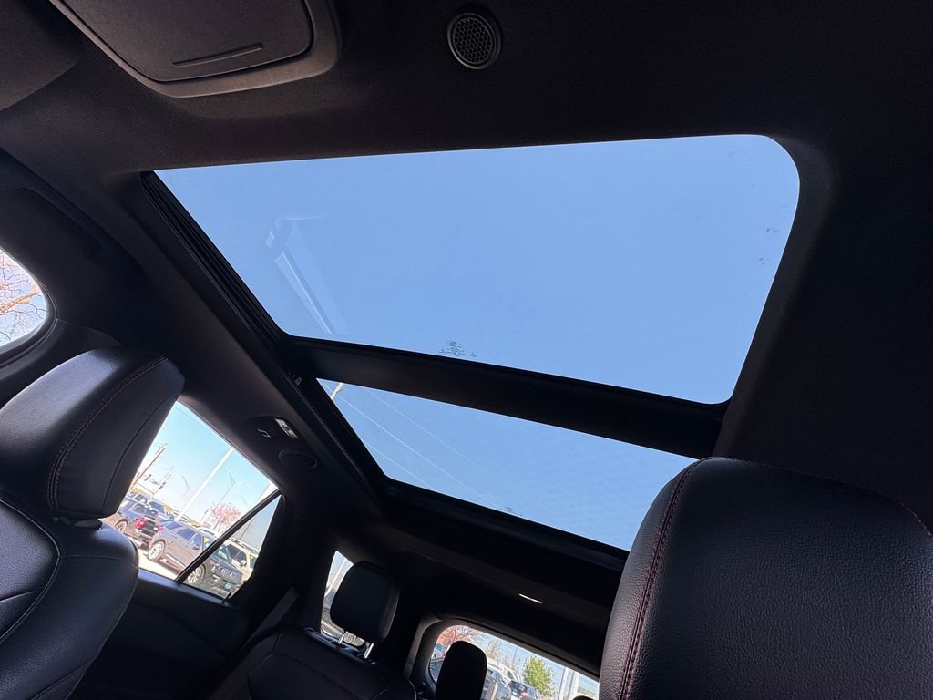 Used 2023 Ford Explorer ST-Line w/ Class IV Trailer Tow Package AWD/4WD image 26