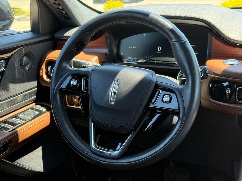 Certified 2023 Lincoln Aviator Reserve w/ Elements Package Plus AWD/4WD image 18