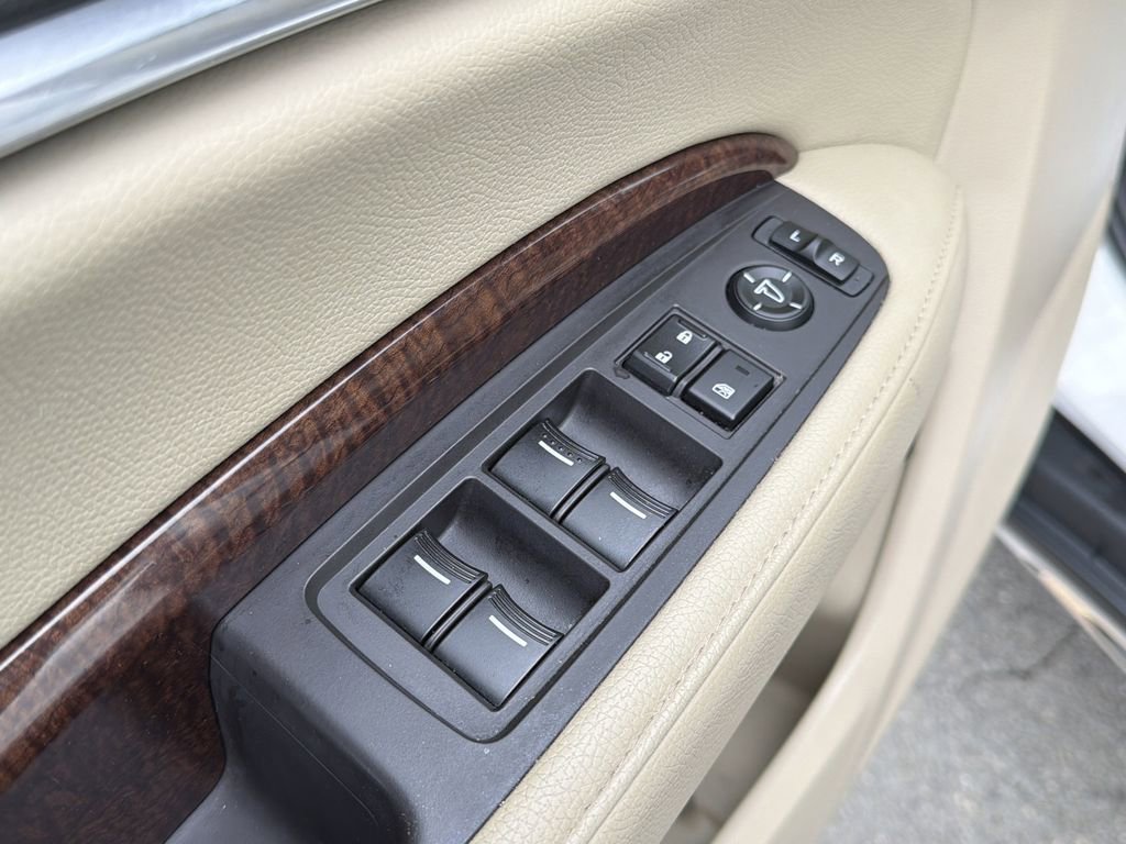 Used 2020 Acura MDX SH-AWD image 25