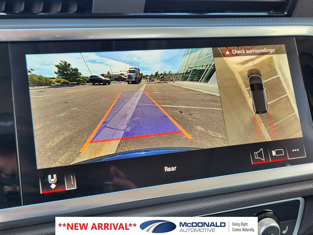 Used 2025 Audi Q3 2.0T Premium Plus w/ Premium Plus Package AWD/4WD image 16