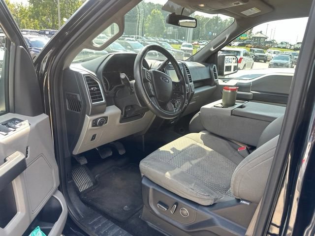Used 2015 Ford F150 XLT w/ Equipment Group 302A Luxury AWD/4WD image 2