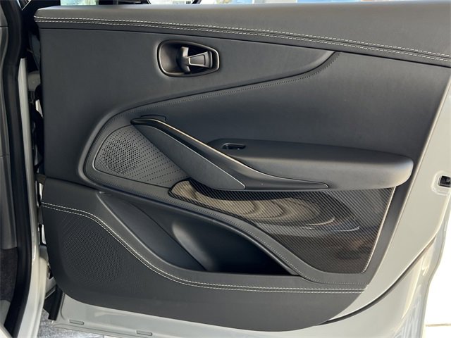 Used 2023 Aston Martin DBX 707 image 23