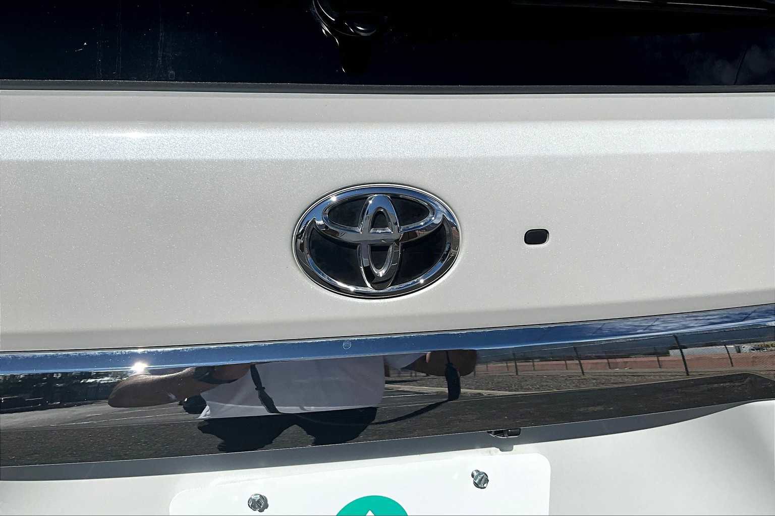 Used 2025 Toyota Sequoia 1794 Edition image 32