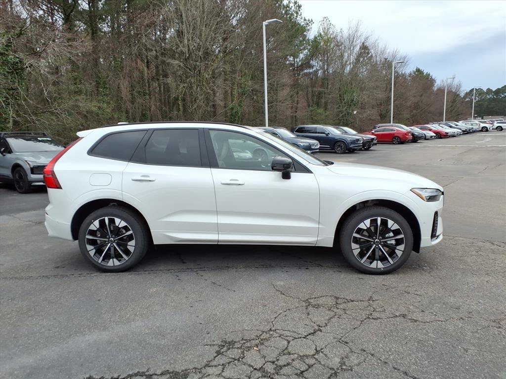 New 2026 Volvo XC60 B5 Plus w/ Protection Package Premier AWD/4WD image 2