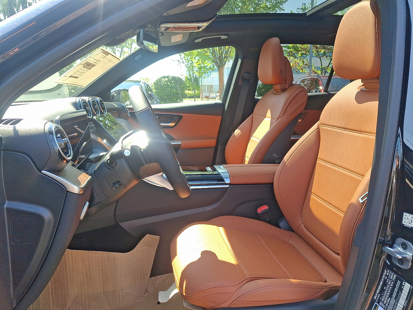 New 2026 Mercedes-Benz GLC 300 4MATIC image 9