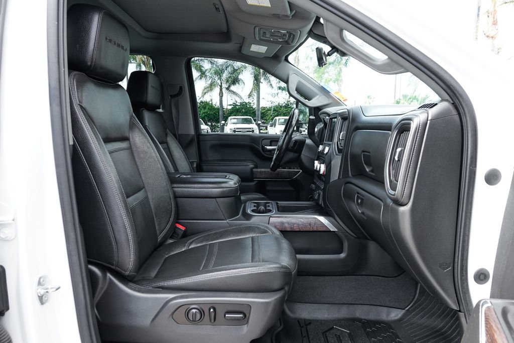 Used 2020 GMC Sierra 3500 Denali w/ Denali Ultimate Package image 42