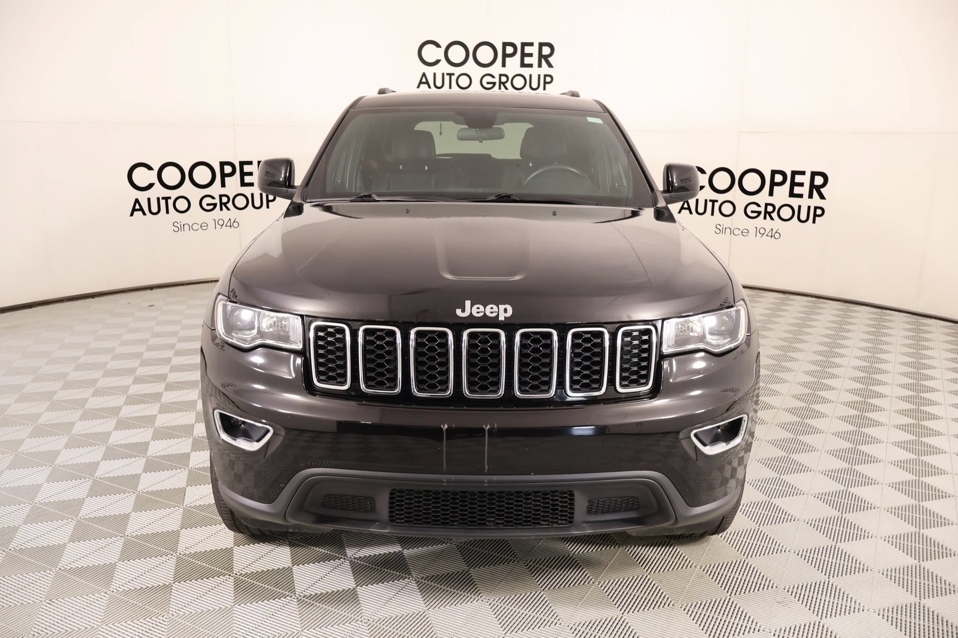 Used 2021 Jeep Grand Cherokee Laredo X AWD/4WD image 10