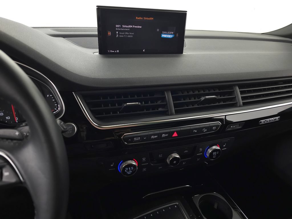 Used 2019 Audi Q7 3.0T Premium w/ Convenience Package AWD/4WD image 24