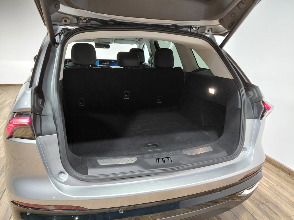 Used 2025 Lincoln Nautilus Premier image 47