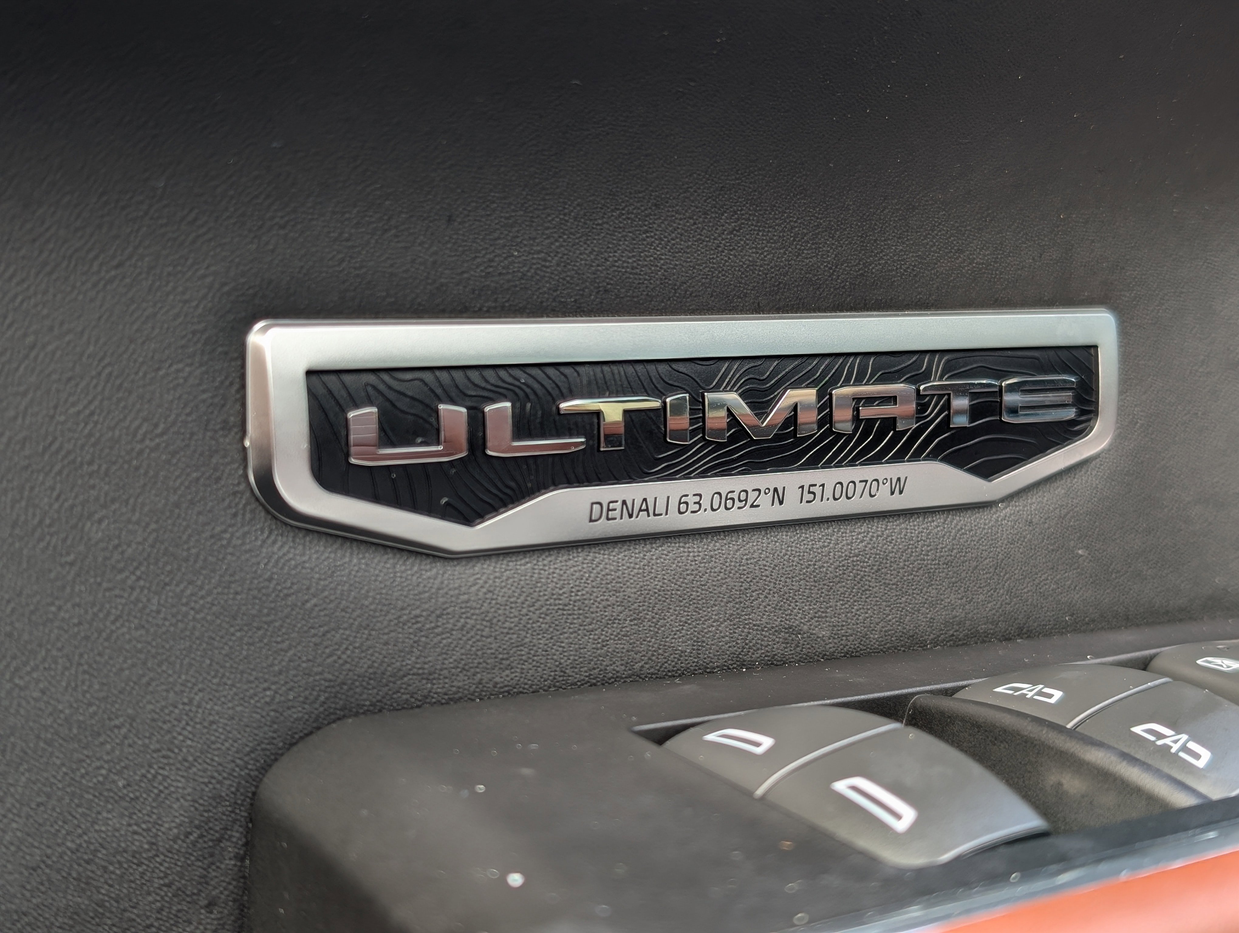 Used 2025 GMC Sierra 1500 Denali Ultimate image 36