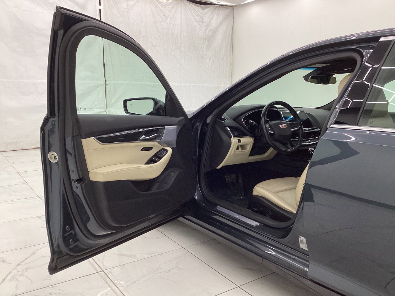 Used 2020 Cadillac CT5 Premium Luxury image 18