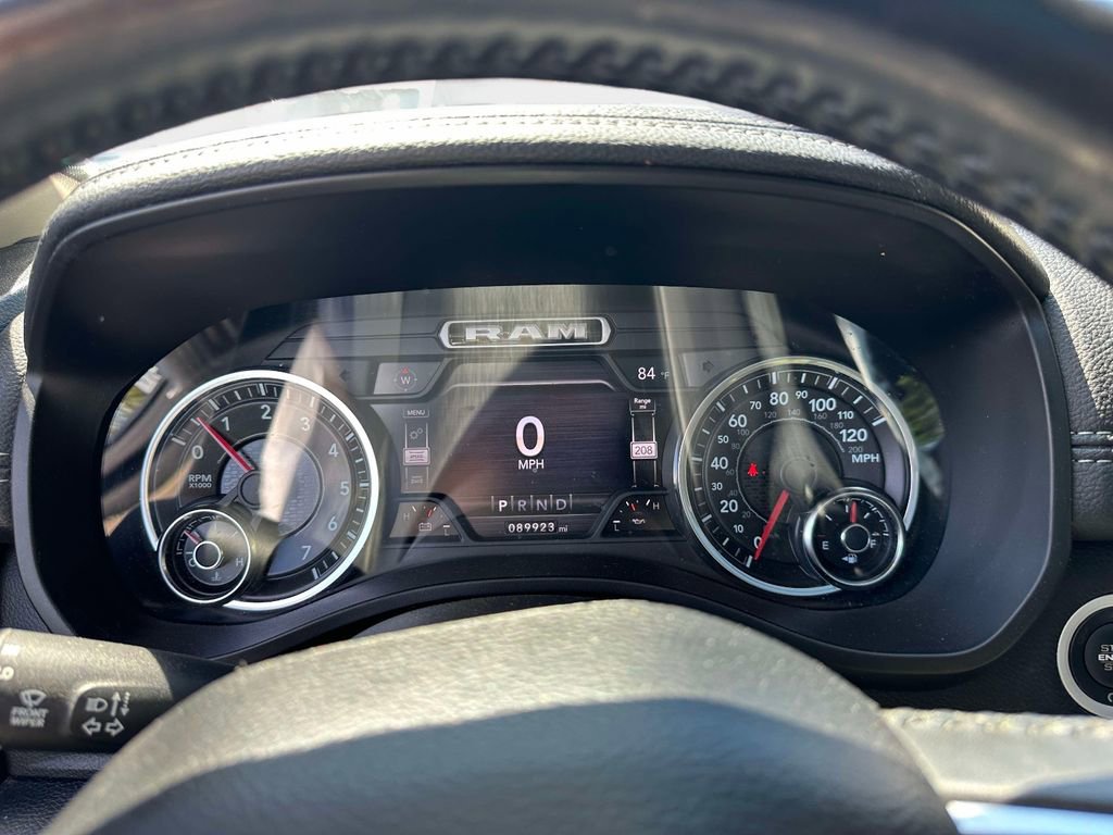 Used 2020 RAM 1500 Laramie AWD/4WD image 22