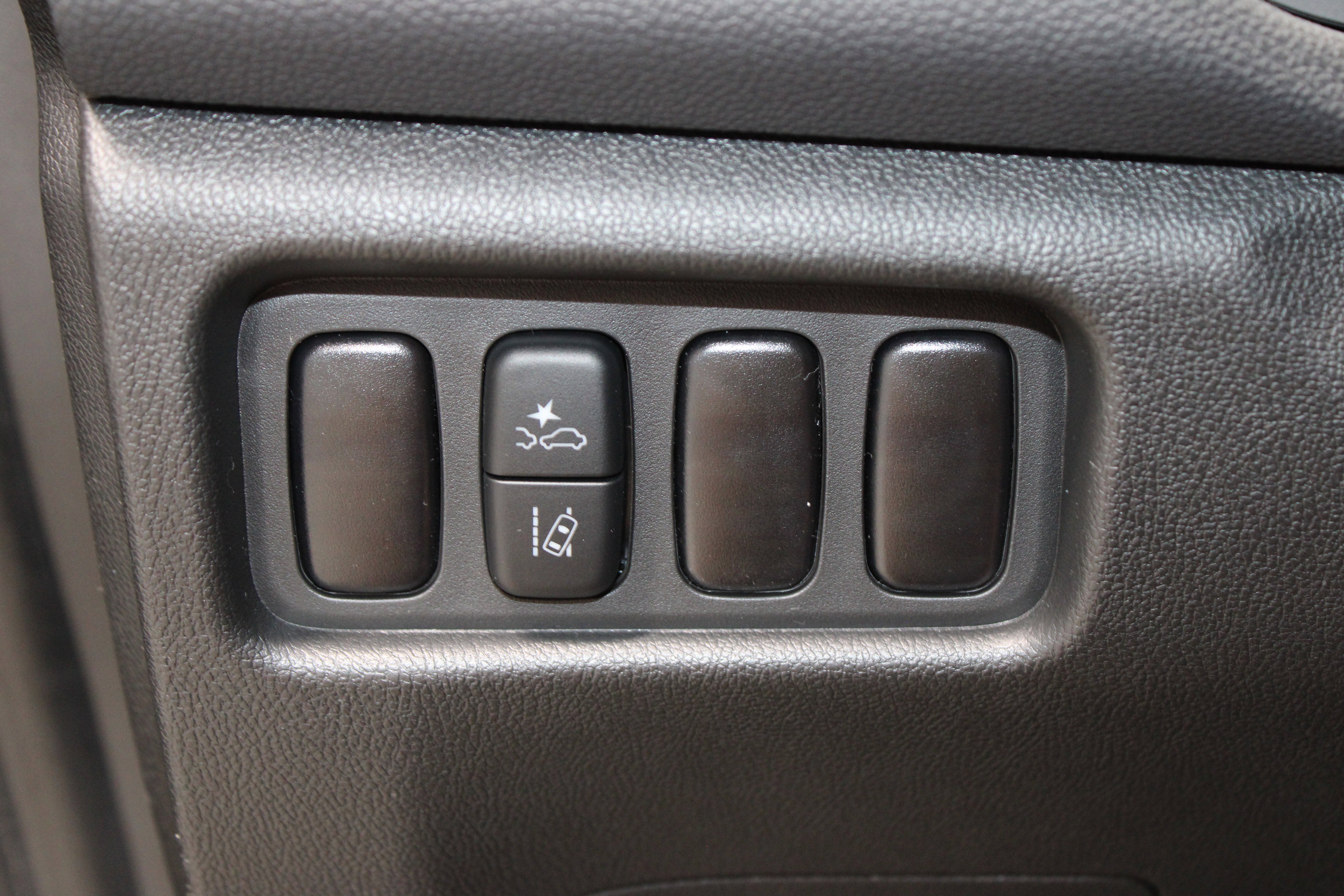 New 2025 Mitsubishi Outlander Sport LE image 19