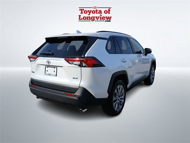 Used 2025 Toyota RAV4 XLE Premium image 6