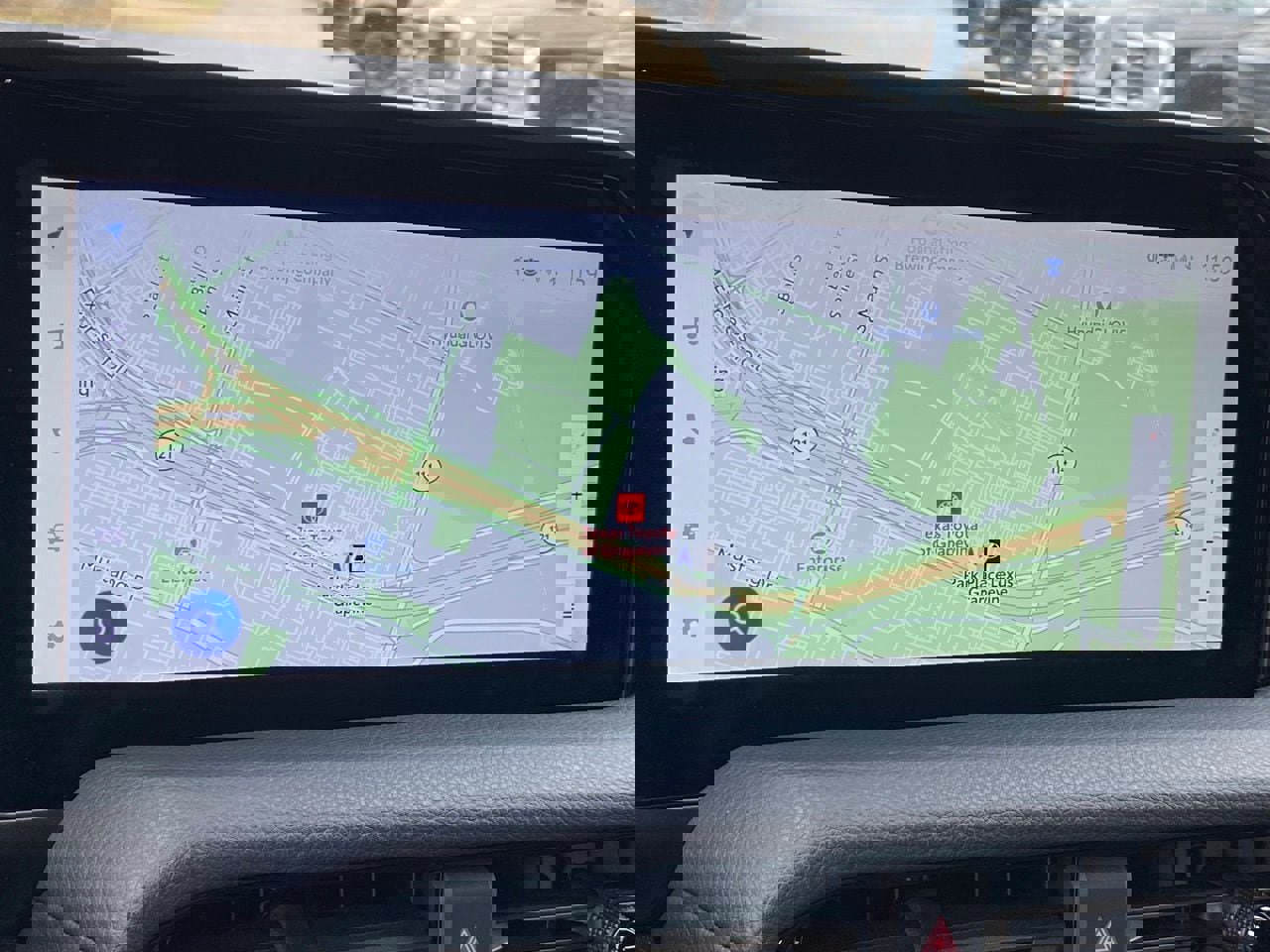 Used 2025 Toyota Land Cruiser image 27