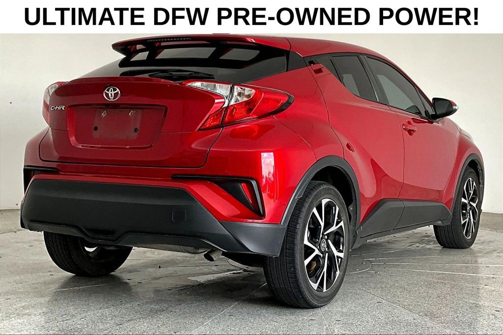 Used 2022 Toyota C-HR XLE FWD image 14