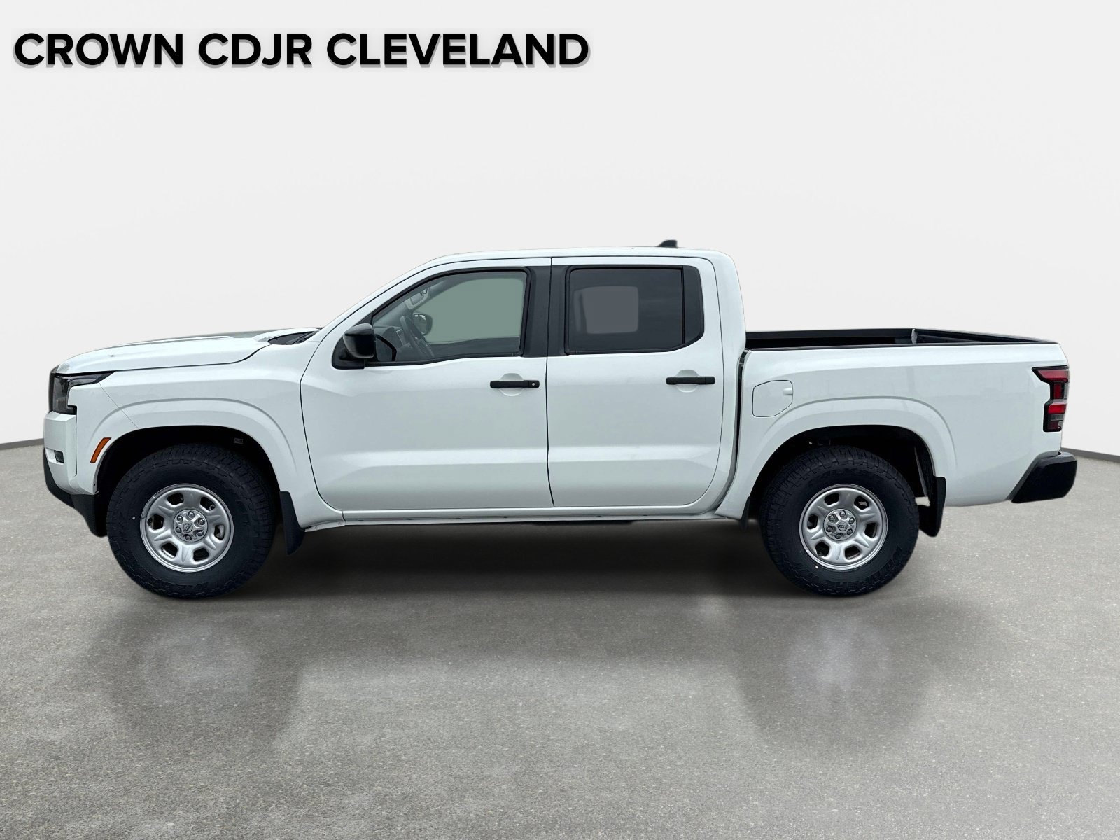 Used 2022 Nissan Frontier S w/ Technology Package RWD image 8