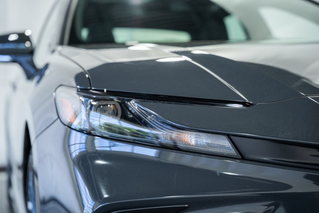 New 2026 Toyota Camry SE FWD image 11