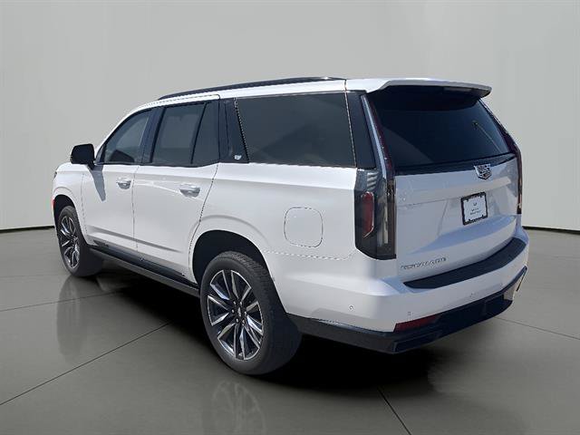 Certified 2024 Cadillac Escalade Sport Platinum w/ Heavy-Duty Trailer Package AWD/4WD image 3